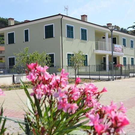 Villaggio La Piana Cervo Ngoại thất bức ảnh